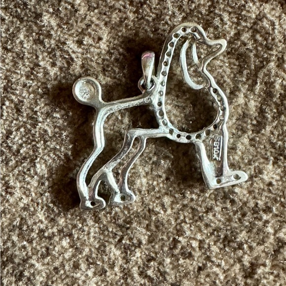 14kt White gold diamond poodle pendant - Picture 2 of 6
